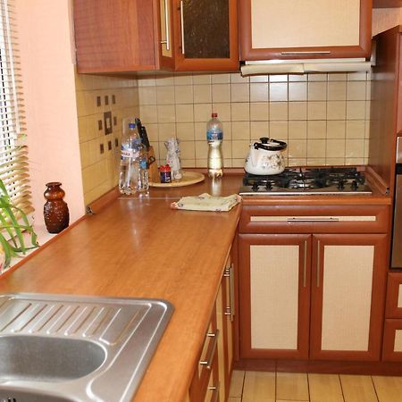 Studio apartment تشيرنيهيفسكا المظهر الخارجي الصورة
